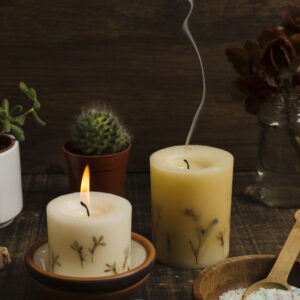 🕯️ HONEYCROFT SIGNATURE CANDLE