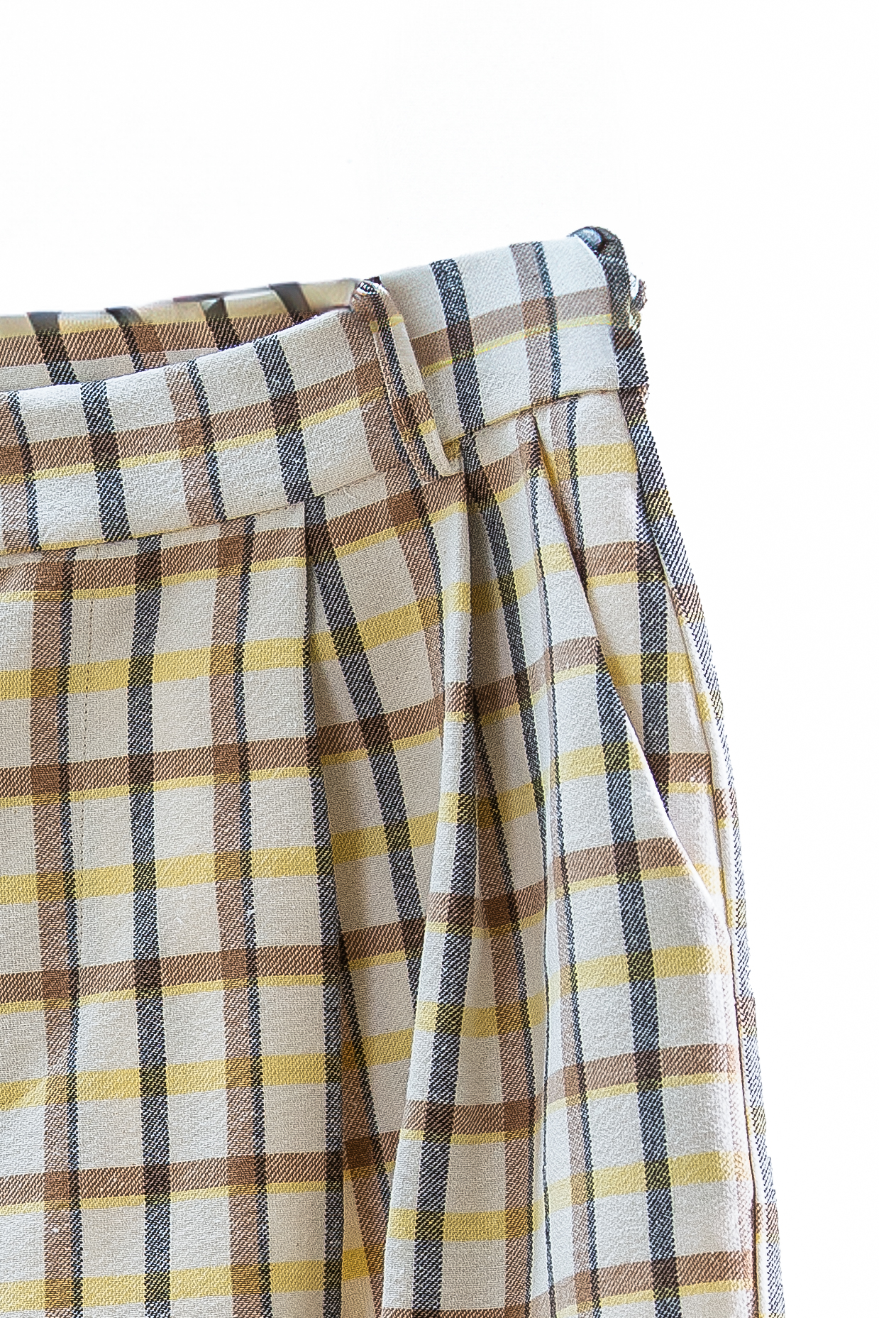 Plaid Bermuda Shorts - Image 3