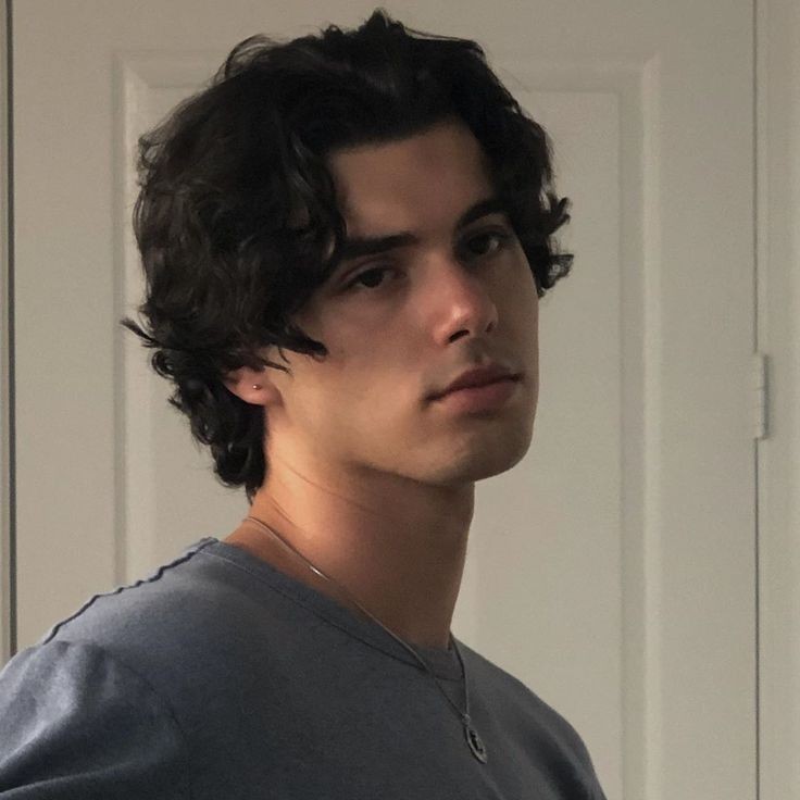 48 Coolest Hairstyles for Men in 2025 25