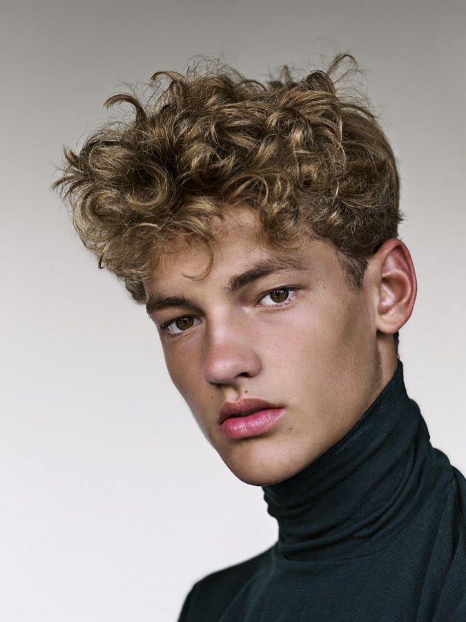 48 Coolest Hairstyles for Men in 2025 29