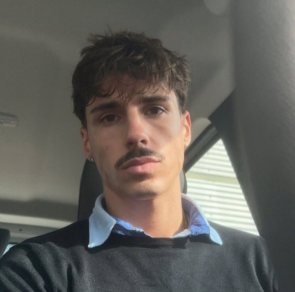 48 Coolest Hairstyles for Men in 2025 44