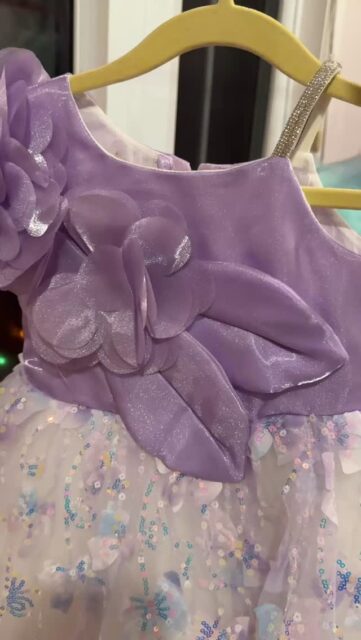 Sizes available 1yr-5 yr .Early Christmas sale begins soon !Make your special ones Christmas more special #Sty tuned for more updates